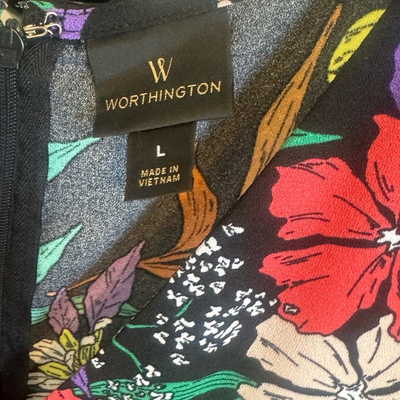 Worthington jumpsuit romper size L floral wide leg Tie Waist Zip Back - Picture 7 of 7